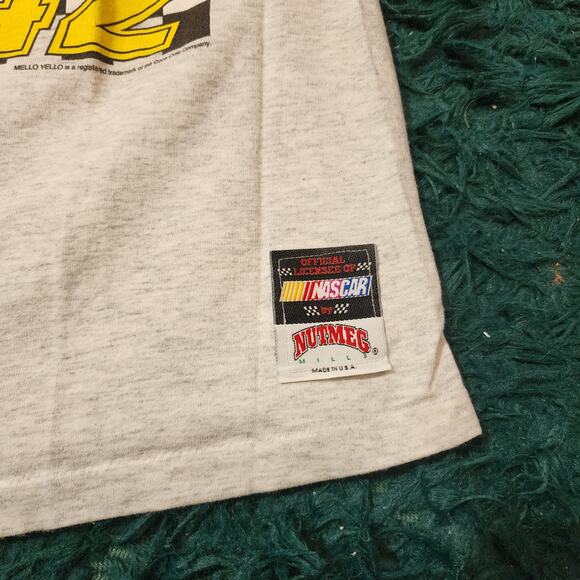Vintage 1993 Kyle Petty #42 Mello Yello NASCAR Tee L Nutmeg Mills Double Sided - Picture 6 of 8